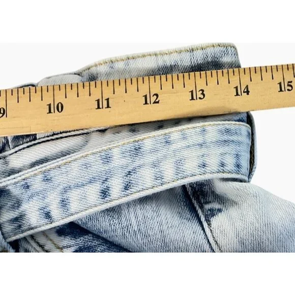 BLANK NYC High-Waist Light Blue Acid Wash Denim Paperbag Shorts Tie Belt Size 28 - Picture 13 of 14